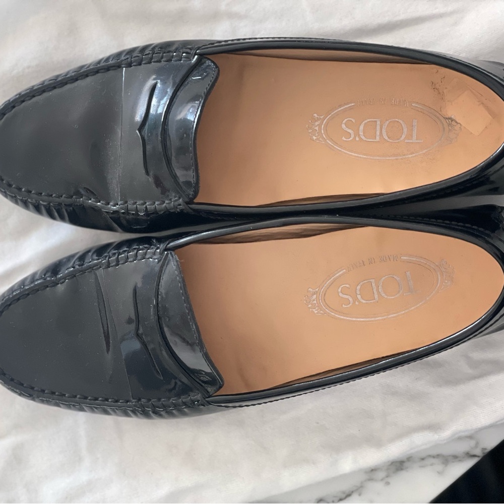 Tods Black Leather Loafers
